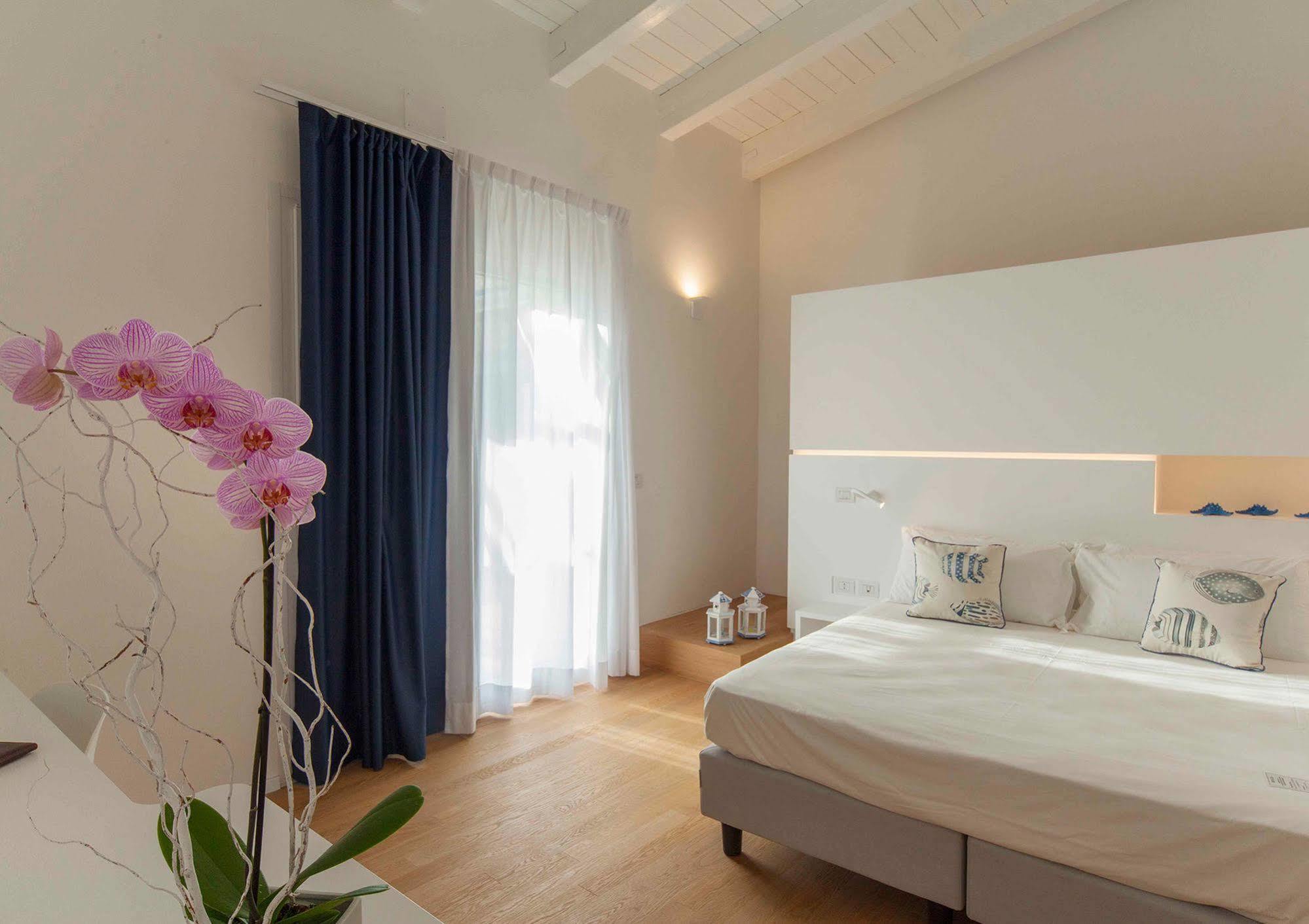 Calapetra Resort Fontane Bianche Exterior photo